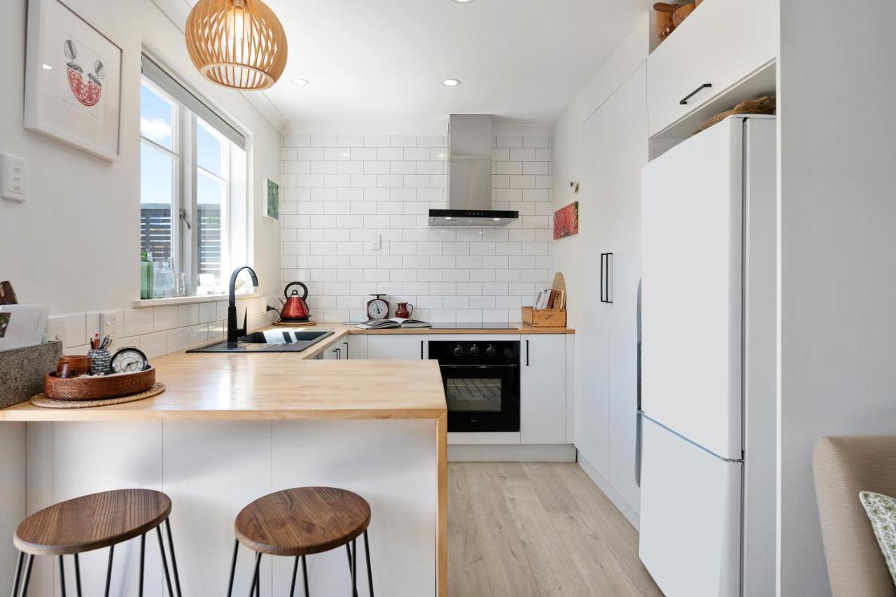 Magic At The Mount - Mt Maunganui Downstairs Unit Villa เมาท์มองานุย ภายนอก รูปภาพ