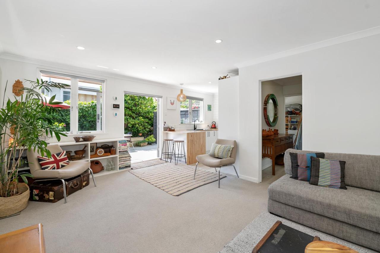 Magic At The Mount - Mt Maunganui Downstairs Unit Villa เมาท์มองานุย ภายนอก รูปภาพ