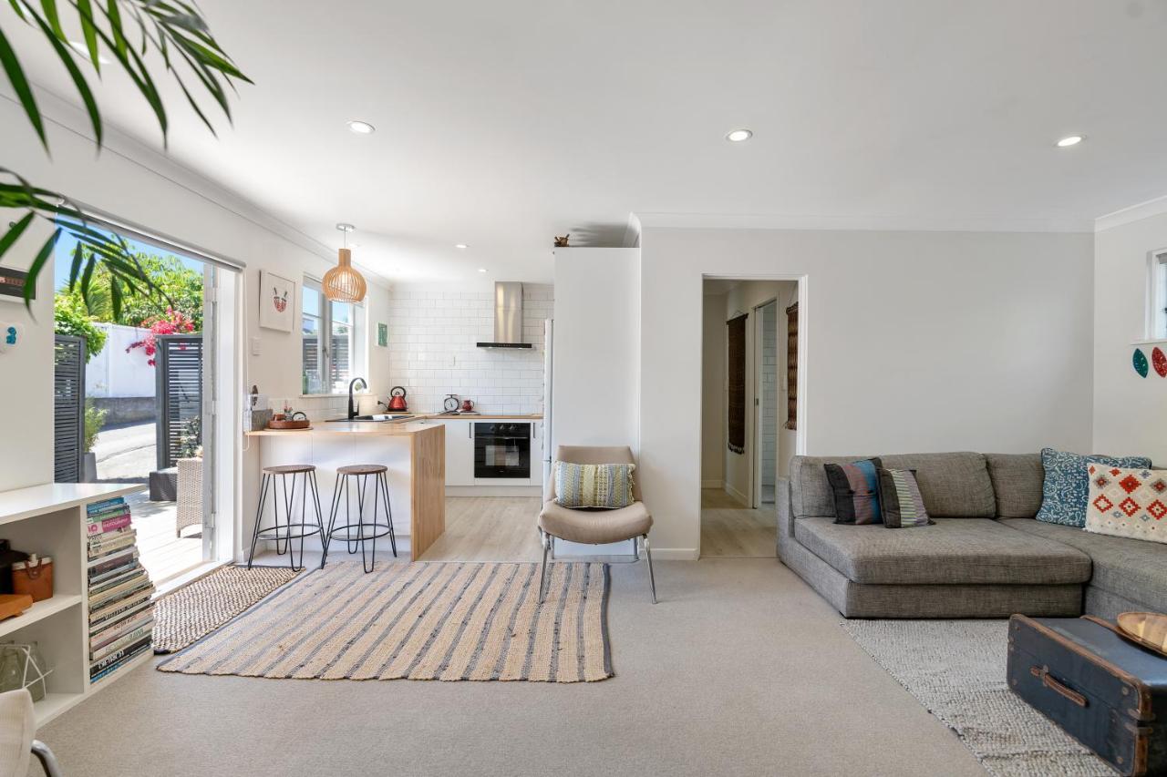 Magic At The Mount - Mt Maunganui Downstairs Unit Villa เมาท์มองานุย ภายนอก รูปภาพ